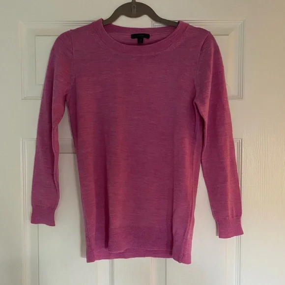 J.Crew Merino Wool Tippi Sweater Pink Berry Melange Classic Quiet Luxury - Sz XS - Picture 2 of 8